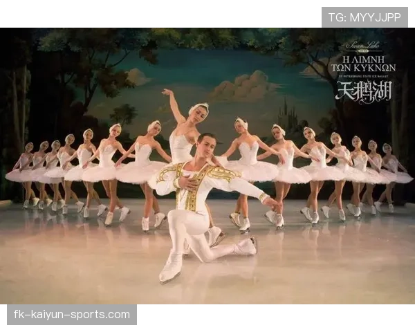 俄罗斯冰舞队在冬奥比赛中展现魅力，俄罗斯冰上舞蹈女单